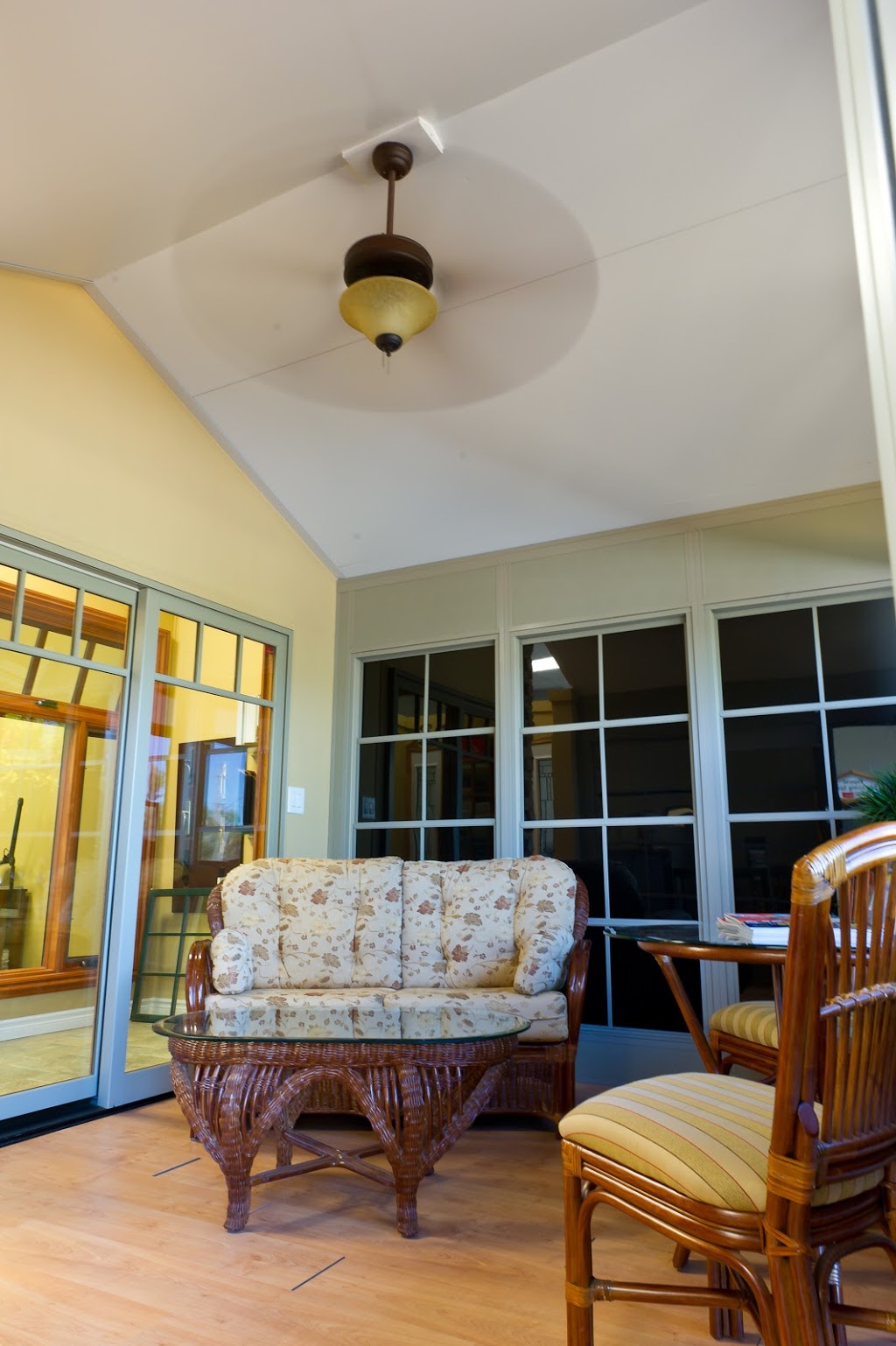 Windows Unlimited | 598 Falconbridge Rd, Sudbury, ON P3A 5K6, Canada | Phone: (705) 673-1115