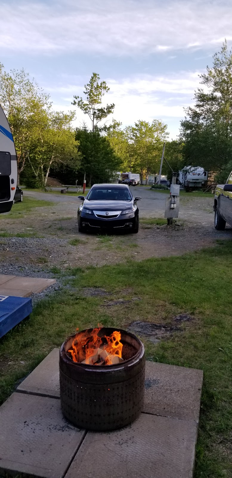 East River Lodge Campground & Trailer Park | 200 Pool Rd, Sheet Harbour, NS B0J 3B0, Canada | Phone: (902) 885-2057