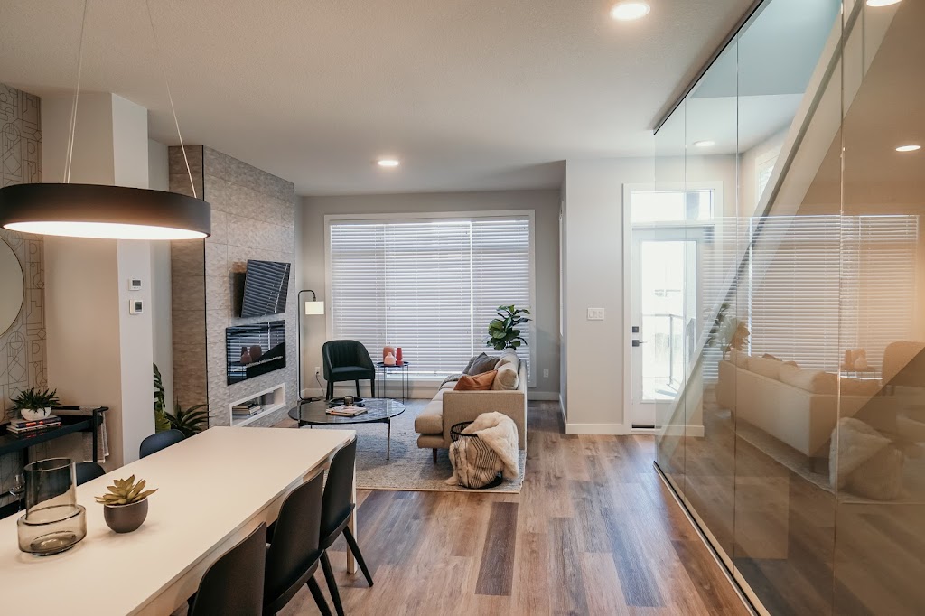 Cantiro Townhomes at ONE at Keswick | 1727 Keene Cres SW, Edmonton, AB T6W 4B6, Canada | Phone: (587) 855-4285