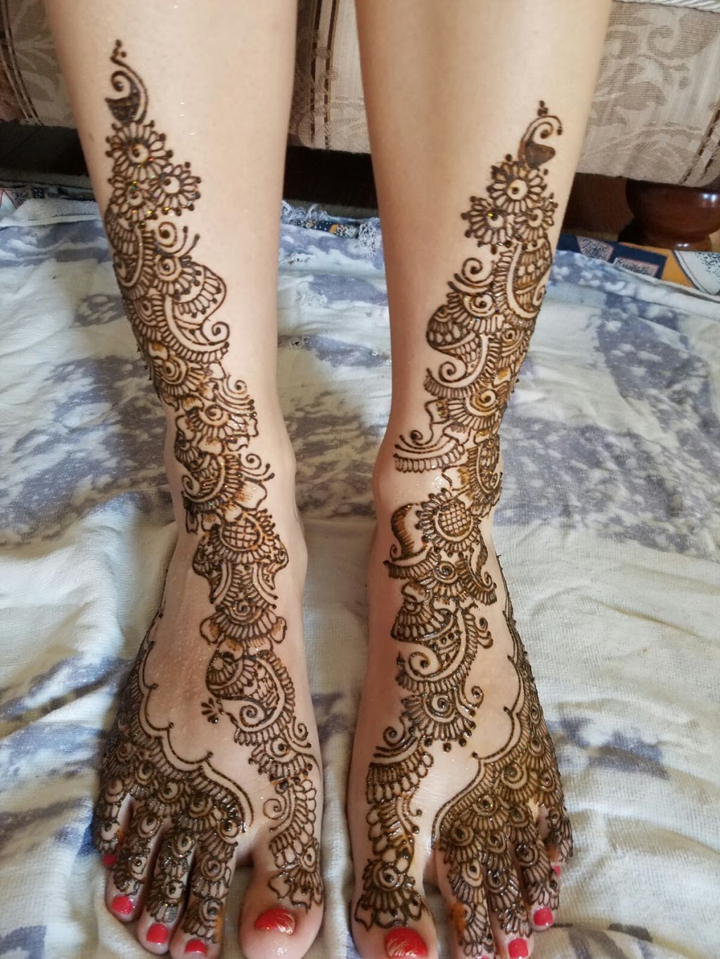 Naz e henna | Tianalee Crescent, Brampton, ON L7A 2X4, Canada | Phone: (647) 317-6757