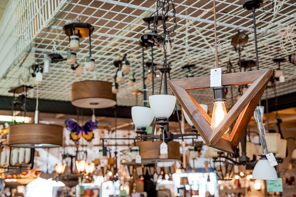 Flordeco - Thetford | 154 Rue Saint Alphonse-Sud, Thetford Mines, QC G6G 3V2, Canada | Phone: (418) 335-7523