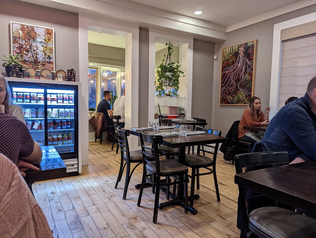 Red House | 30 William St W, Waterloo, ON N2L 1J4, Canada | Phone: (226) 647-4687