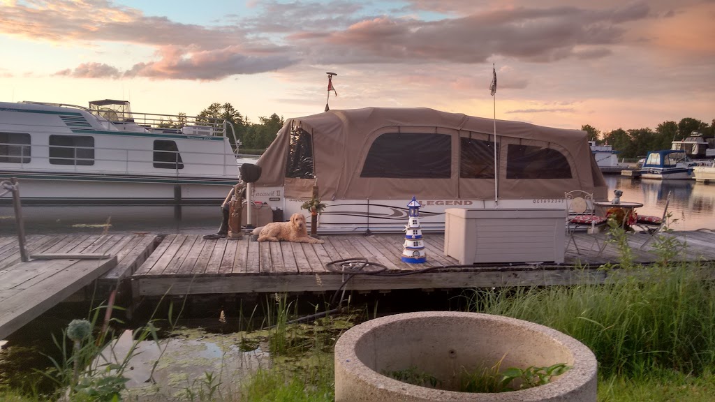 Rideau Ferry Harbour | 110 Coutts Bay Rd, Rideau Ferry, ON K0G 1W0, Canada | Phone: (613) 264-2628