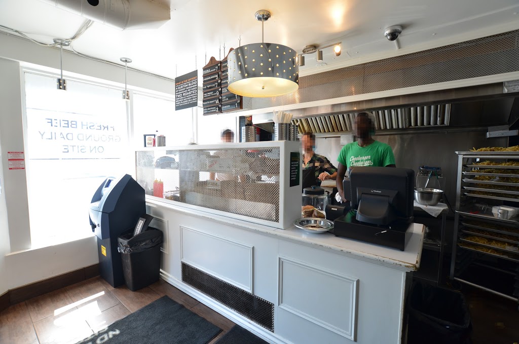 The Burgers Priest | 1636 Queen St E, Toronto, ON M4L 1G3, Canada | Phone: (647) 346-0617
