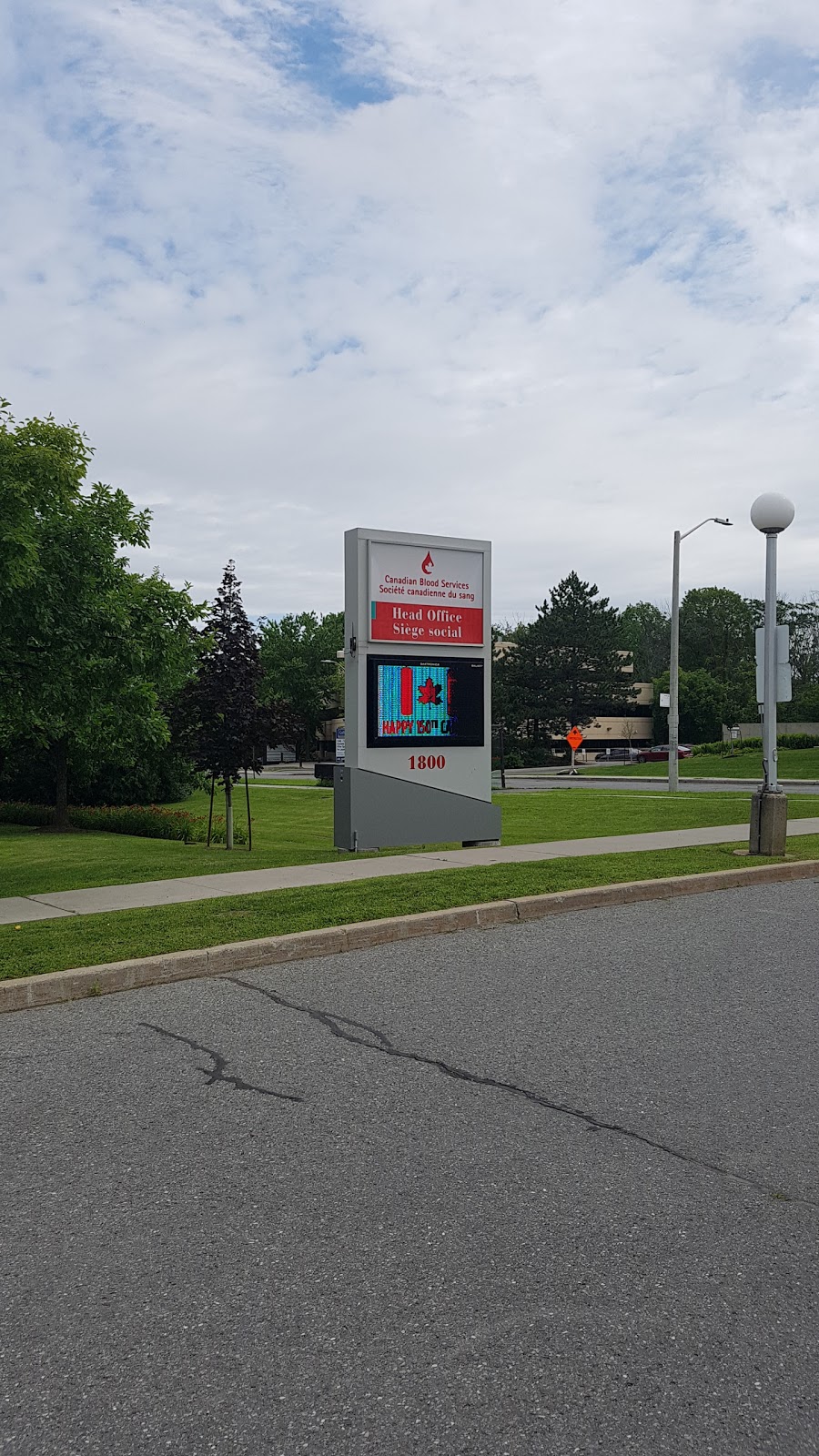 Canadian Blood Services | 1800 Alta Vista Dr, Ottawa, ON K1G 4J5, Canada | Phone: (613) 739-2300