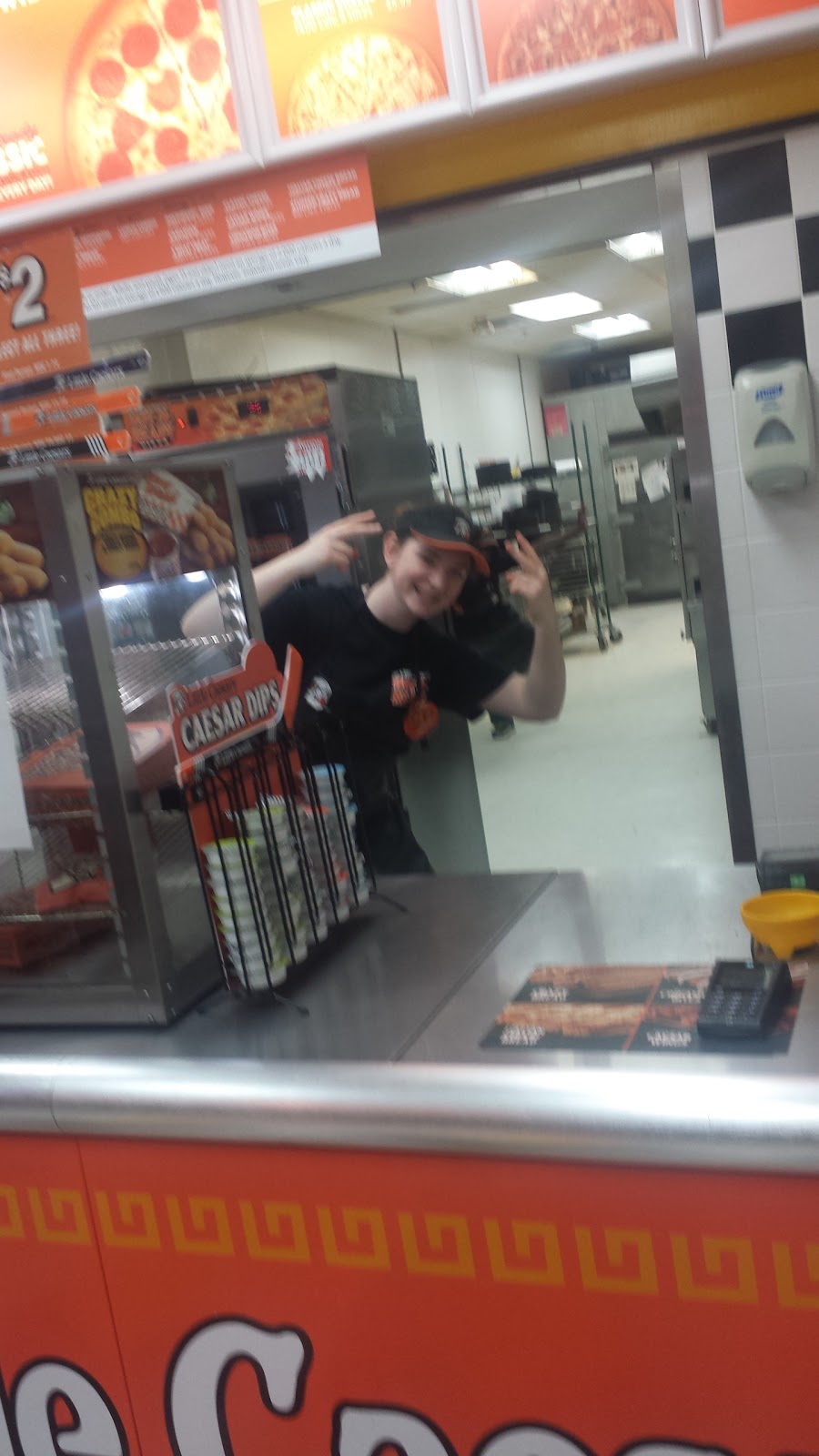 Little Caesars Pizza | 390 Lincoln St, Welland, ON L3B 4N4, Canada | Phone: (289) 488-1853