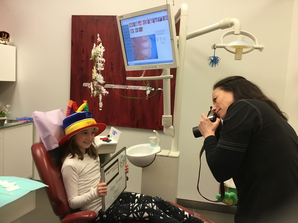 Smile Dental Centre | 1350 Fanshawe Park Rd W #2, London, ON N6G 5B1, Canada | Phone: (519) 471-9630