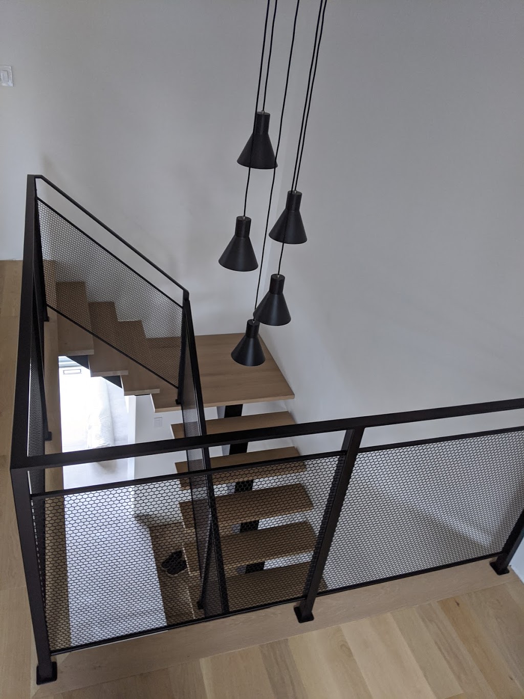 Escaliers Novo Step | point of interest | 11 Rue Dollard, Waterloo, QC J0E 2N0, Canada | 4507750751 OR +1 450-775-0751