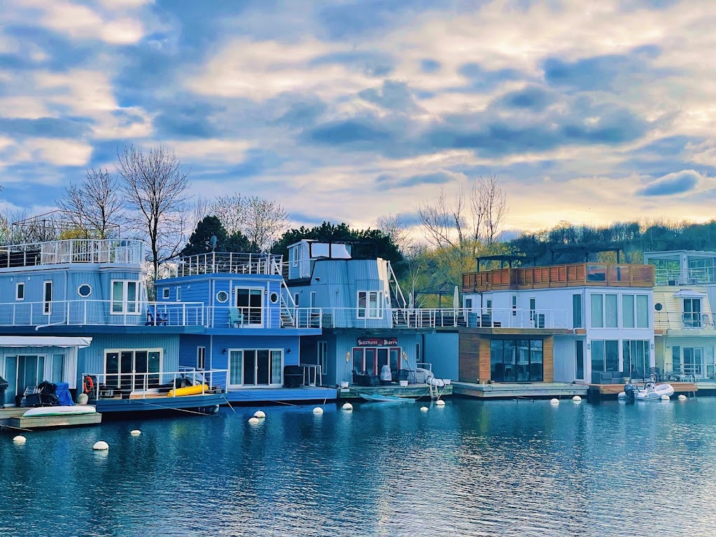 Toronto Floating Homes | 1 Brimley Rd S, Scarborough, ON M1M 3W3, Canada | Phone: (437) 221-4692