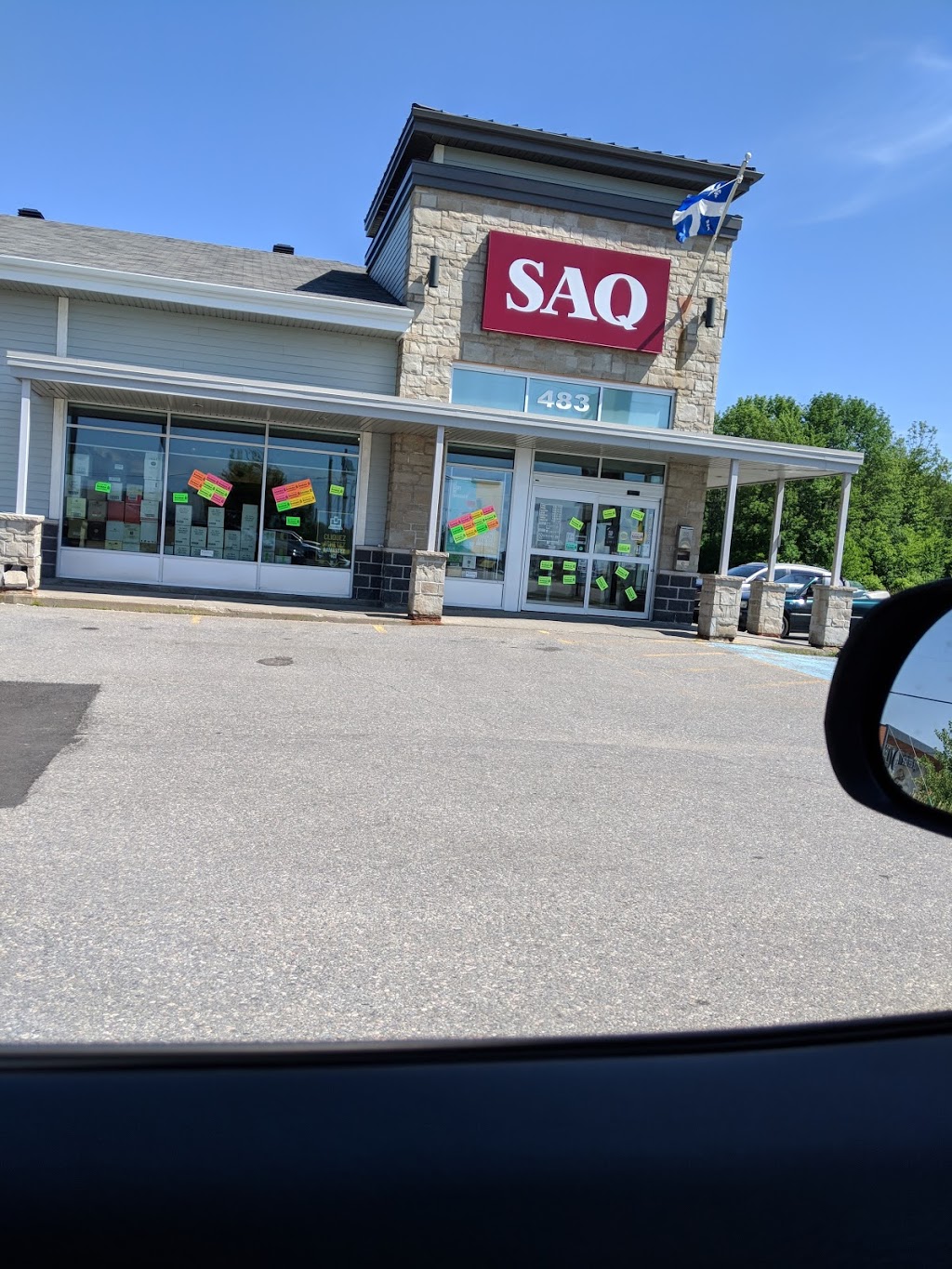 SAQ | 483 QC-138, Donnacona, QC G3M 0A9, Canada | Phone: (418) 285-2611