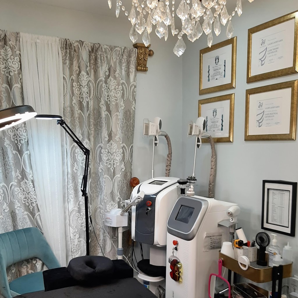 Beauty tech | 393 Vaughan Rd, York, ON M6C 2N8, Canada | Phone: (437) 242-4899
