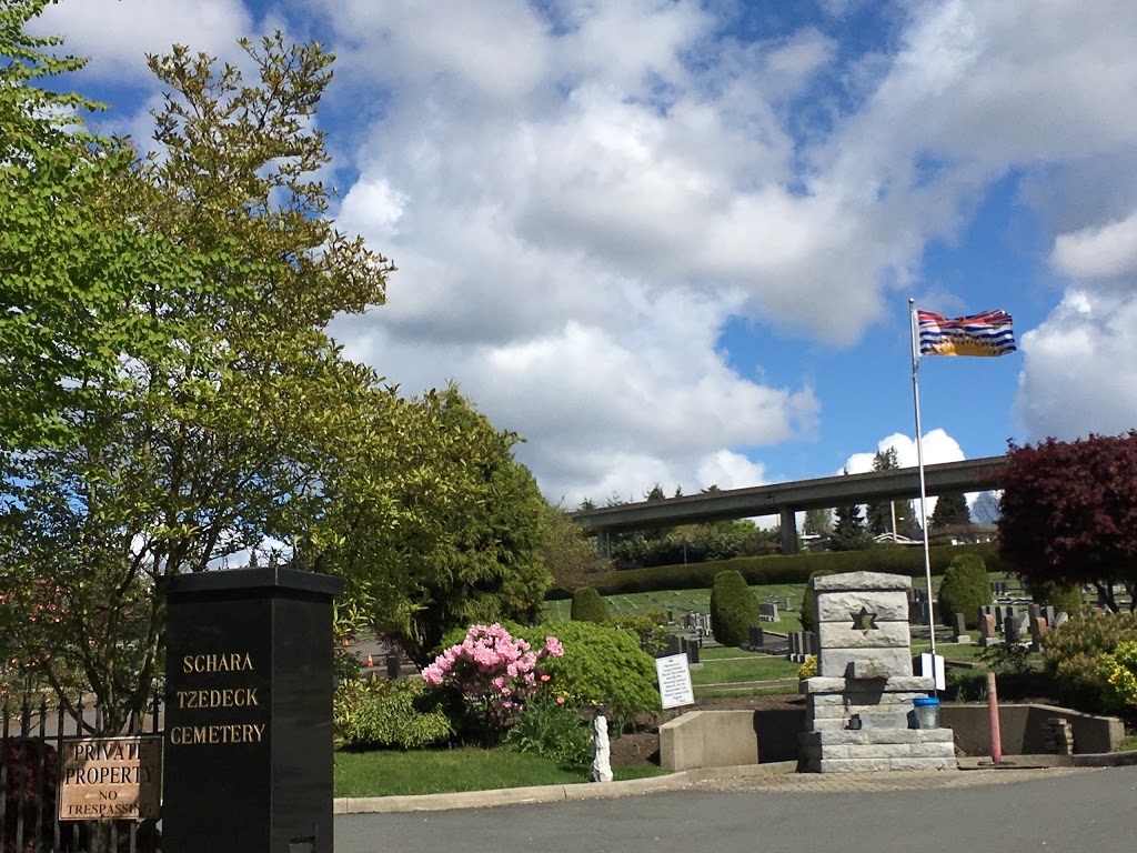 Schara Tzedeck Cemetery | 2345 Marine Dr, New Westminster, BC V3M 6R8, Canada | Phone: (604) 733-2277