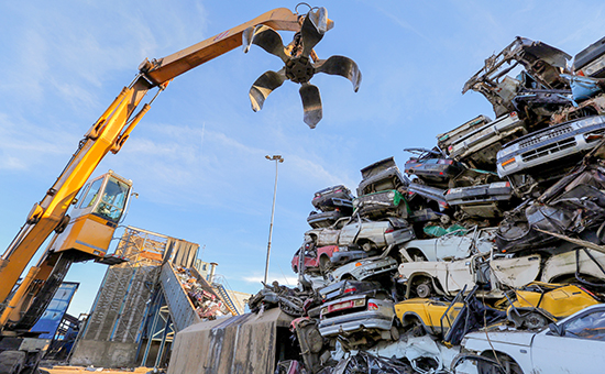 Scrap Car Removal | 20 Shore Breeze Dr, Etobicoke, ON M8V 1A1, Canada | Phone: (647) 492-7730