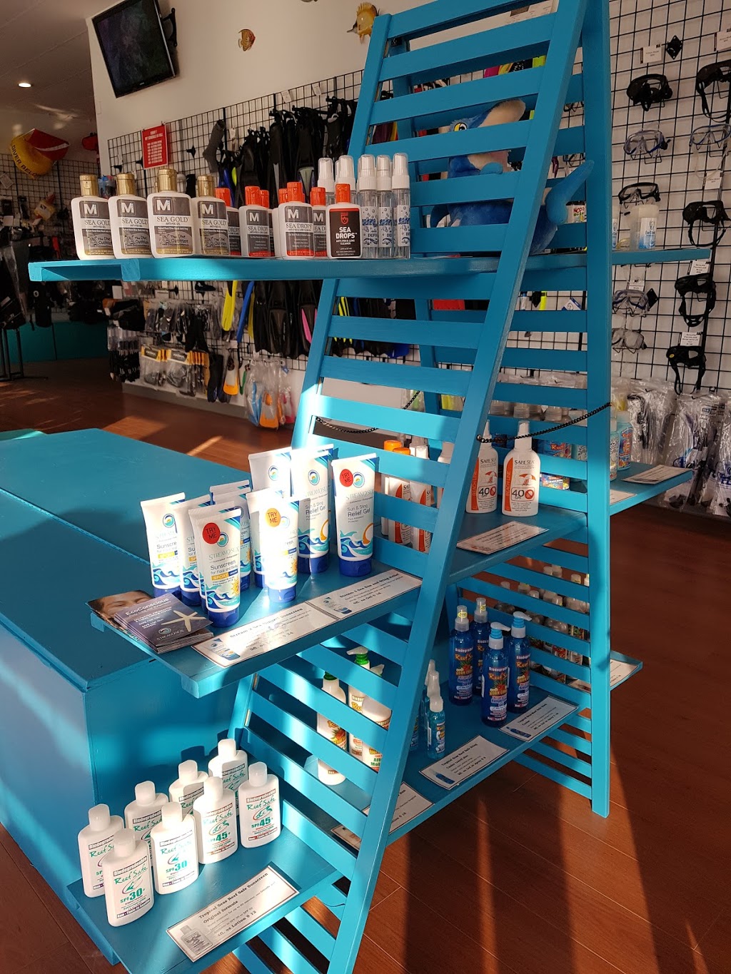 Scuba Gear Canada | 11781 156 St NW, Edmonton, AB T5M 3N4, Canada | Phone: (888) 483-0049