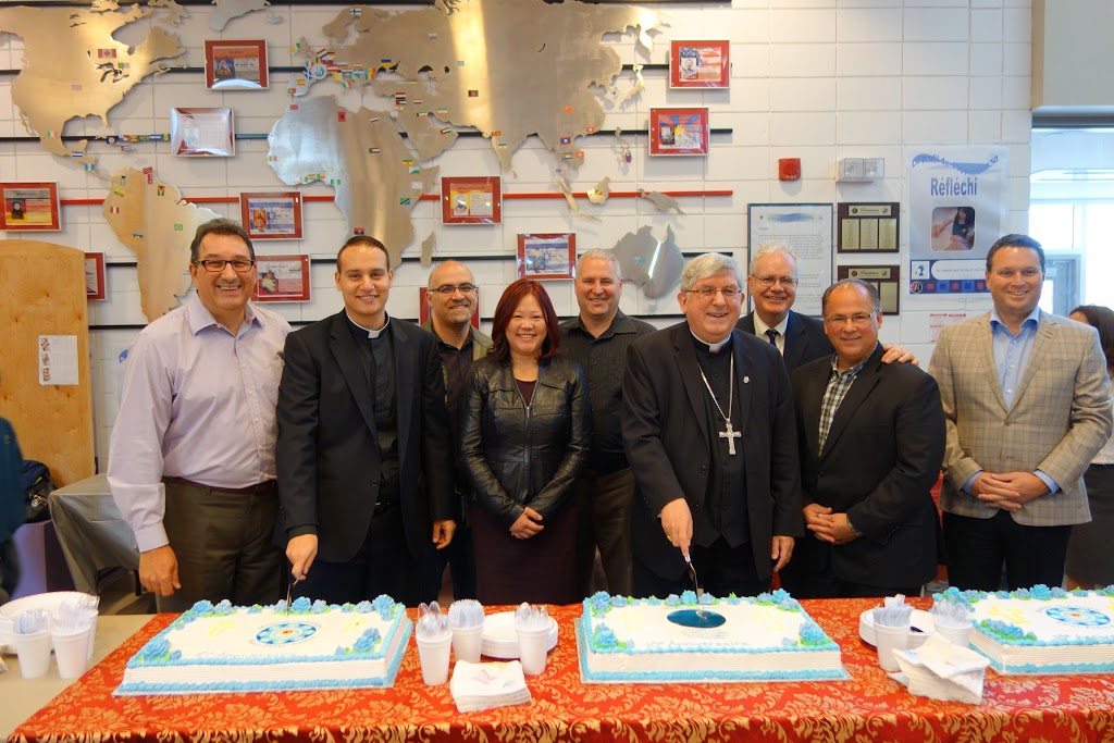 Mission Saint-Frère-André | 700 bloomington west, Aurora, ON L4G 0E1, Canada | Phone: (877) 974-7455