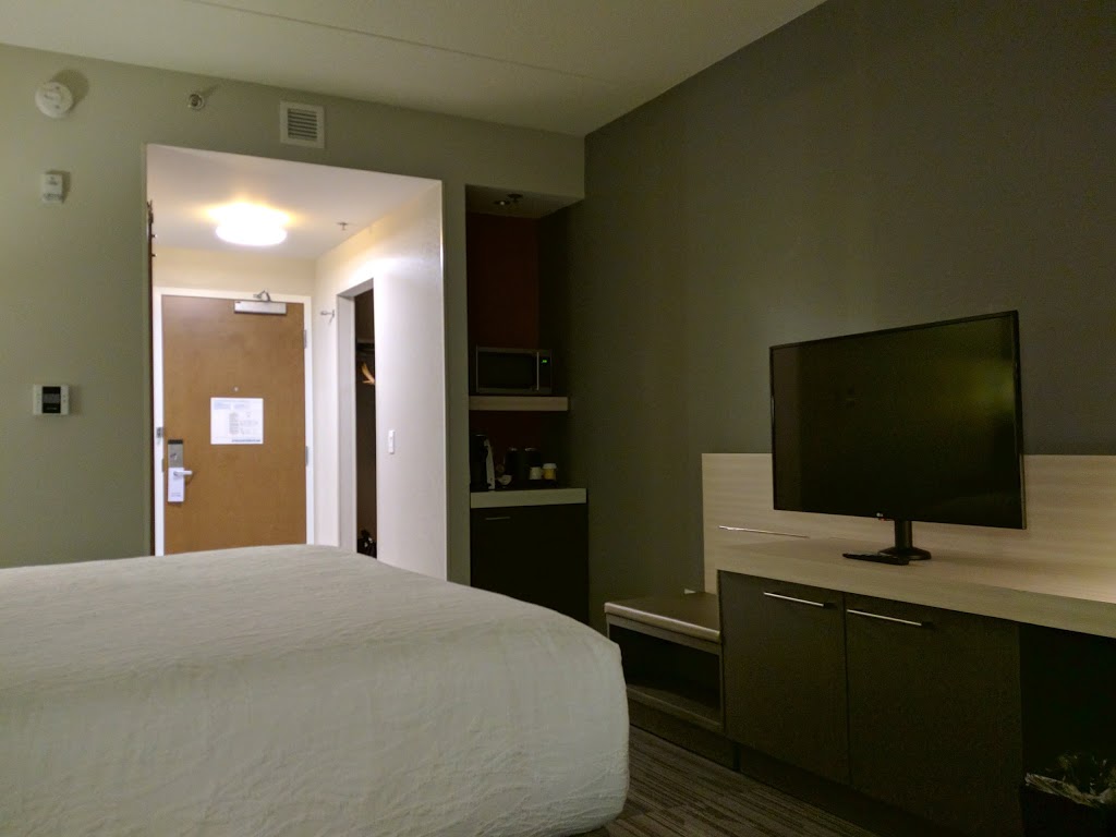 Hilton Garden Inn Winnipeg South | 495 Sterling Lyon Pkwy, Winnipeg, MB R3P 1J9, Canada | Phone: (204) 594-7436