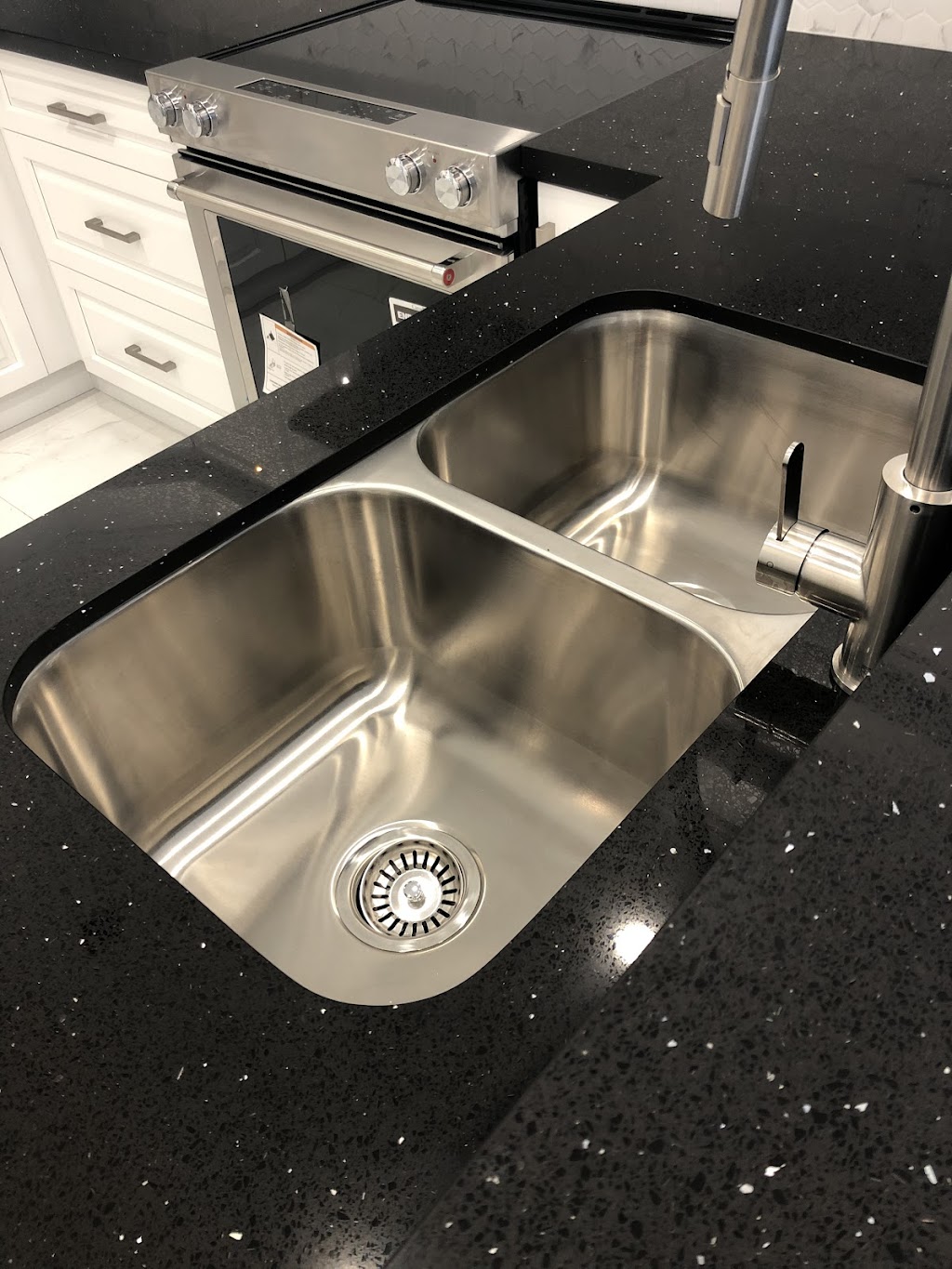 BDA MASTER CLEAN SOLUTION | 2245 Blue Beech Cres, Mississauga, ON L5L 1C2, Canada | Phone: (647) 450-3444