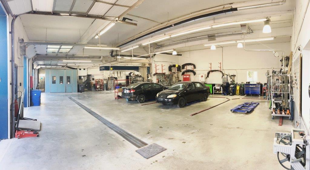 Groupe Rivest - CarrXpert LAssomption | 1361 Boulevard de lAnge Gardien N, LAssomption, QC J5W 5T7, Canada | Phone: (450) 589-3741