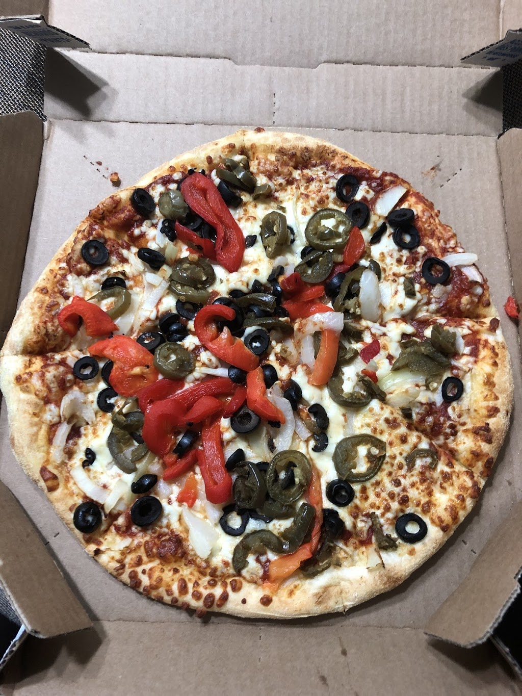 Dominos Pizza | 802 Main St E Unit #6, Shelburne, ON L9V 2Z5, Canada | Phone: (519) 925-2121