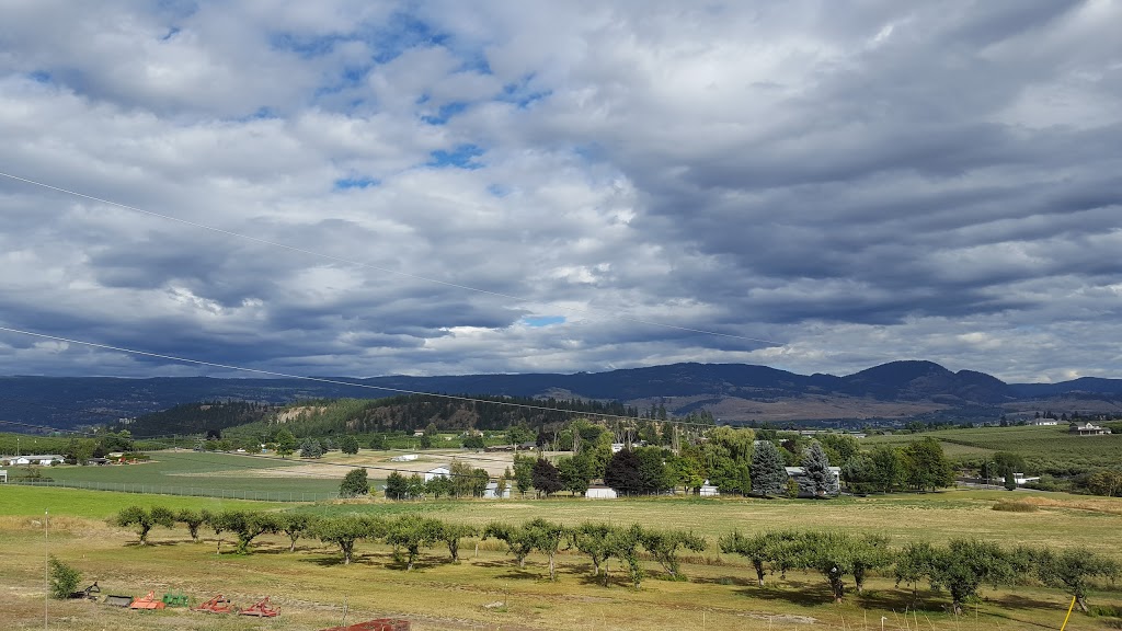 Apple Valley Orchard & RV Park | 1980 Union Rd, Kelowna, BC V1V 2E8, Canada | Phone: (250) 763-9840