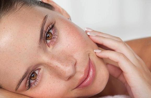 The Skin Klinic | 73 Warren Rd #100, Toronto, ON M4V 2R9, Canada | Phone: (647) 439-3806