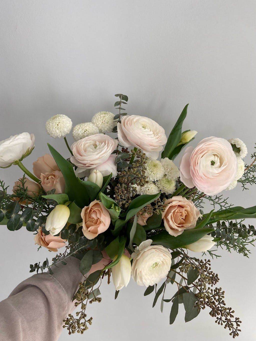 Callaway Floral | 131 Isabella St E, Arthur, ON N0G 1A0, Canada | Phone: (613) 406-6066