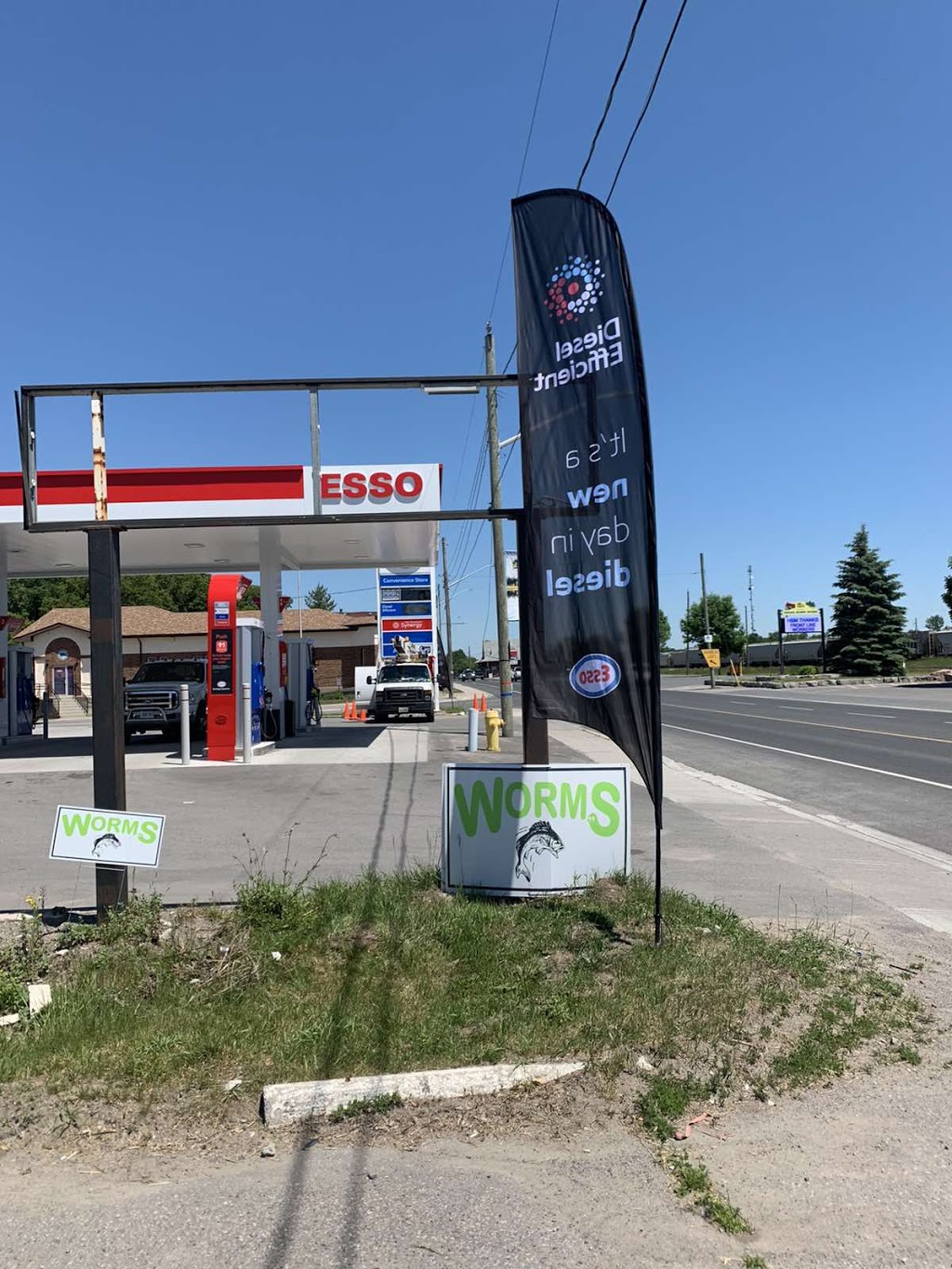 Esso | 2 Ottawa St W, Havelock, ON K0L 1Z0, Canada | Phone: (705) 778-3161