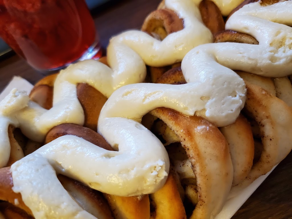 Kooyman Bakery | 514 51 Ave, Coalhurst, AB T0L 0V0, Canada | Phone: (403) 394-7676