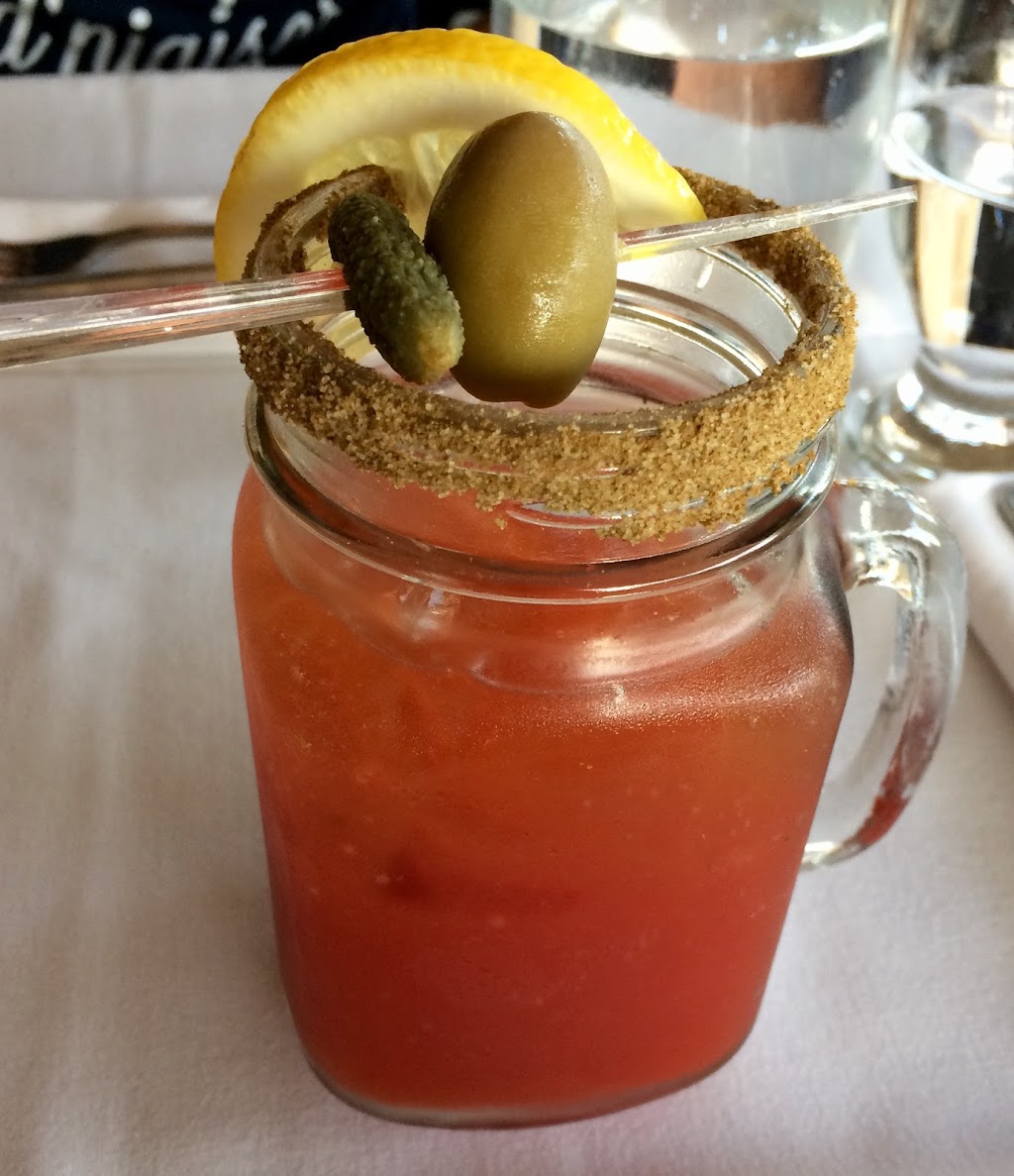 Sapin - Bistro du Lac | 61 Chem. Lakeside, Knowlton, QC J0E 1V0, Canada | Phone: (450) 243-5222