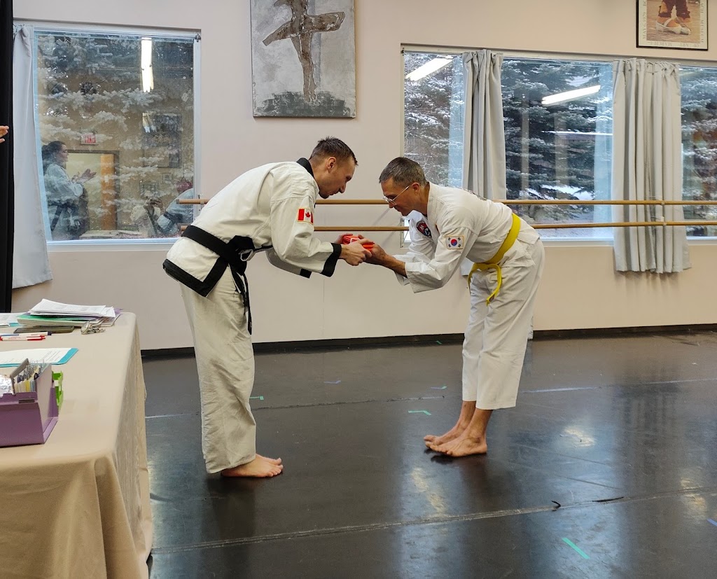 Masters Path Karate | 200 Country Hills Landing NW, Calgary, AB T3K 5P3, Canada | Phone: (403) 970-0465