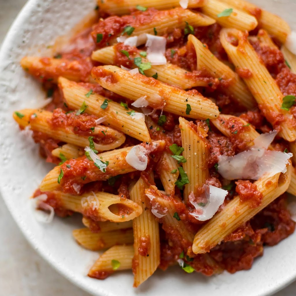 Monello’s St Catharines | 160 St Paul Street Lower Unit, St. Catharines, ON L2R 3M2, Canada | Phone: (514) 826-8537