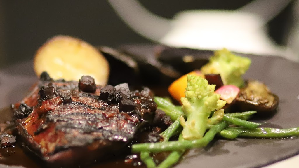 La Brasserie des Mercenaires Culinaires | 409 Rue de St Jovite, Mont-Tremblant, QC J8E 2Z9, Canada | Phone: (819) 717-4141