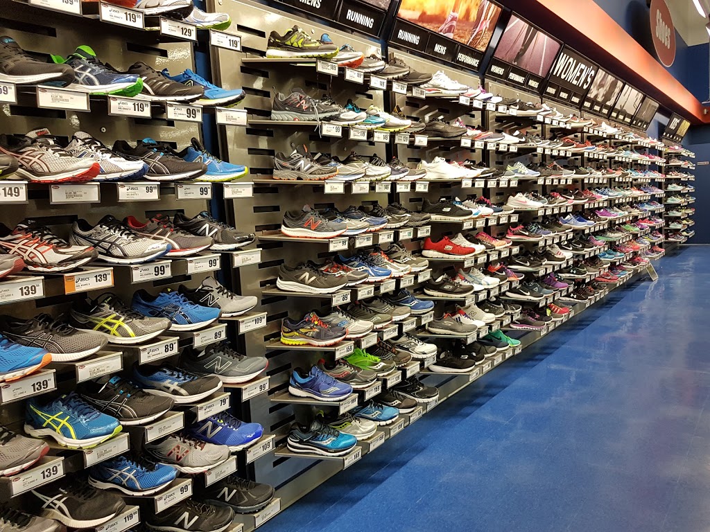 National Sports - London | 332 Wellington Rd, London, ON N6C 4P6, Canada | Phone: (519) 858-3181