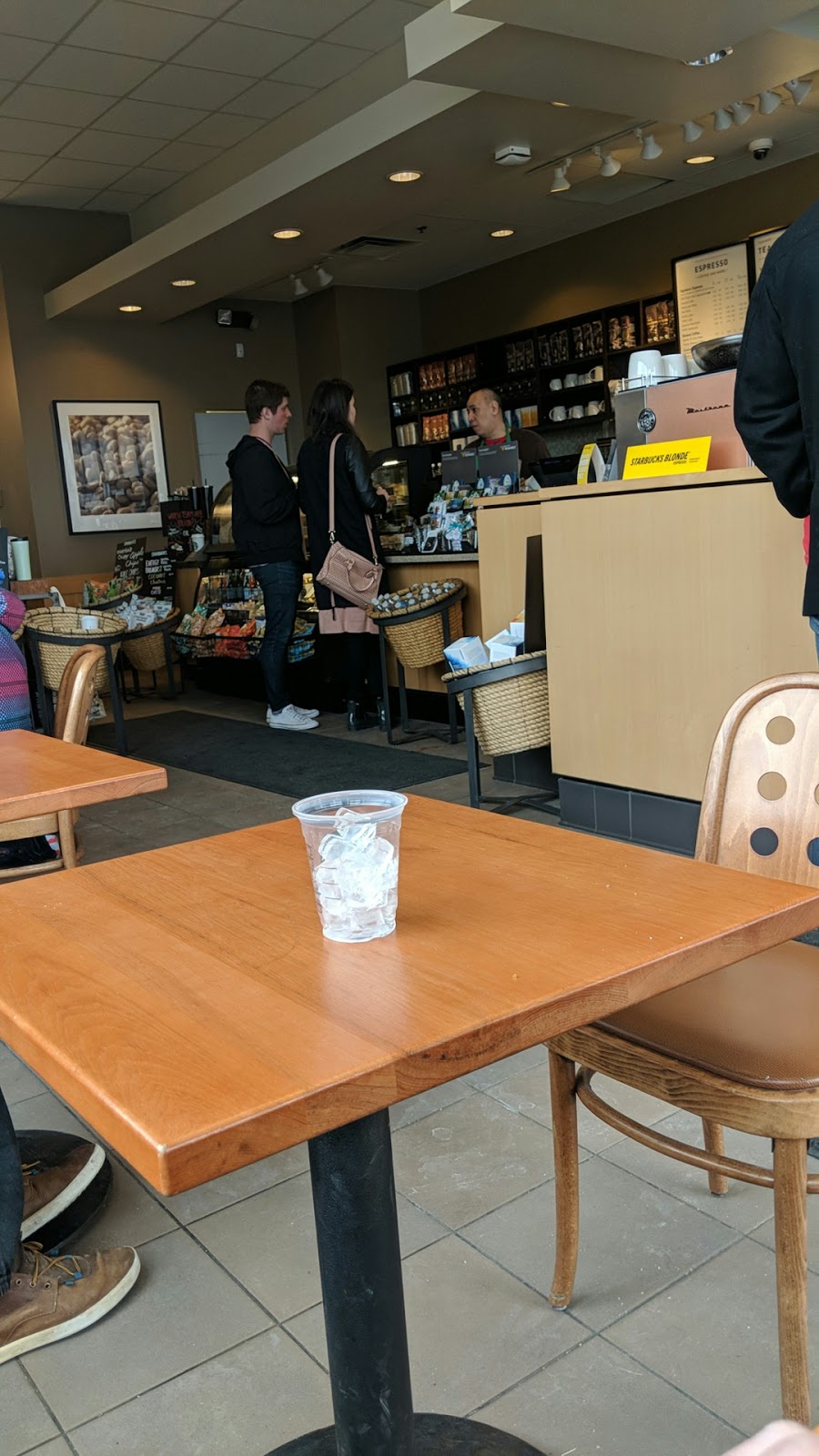 Starbucks | 320 Colborne St W #15, Brantford, ON N3T 1M2, Canada | Phone: (519) 753-3257
