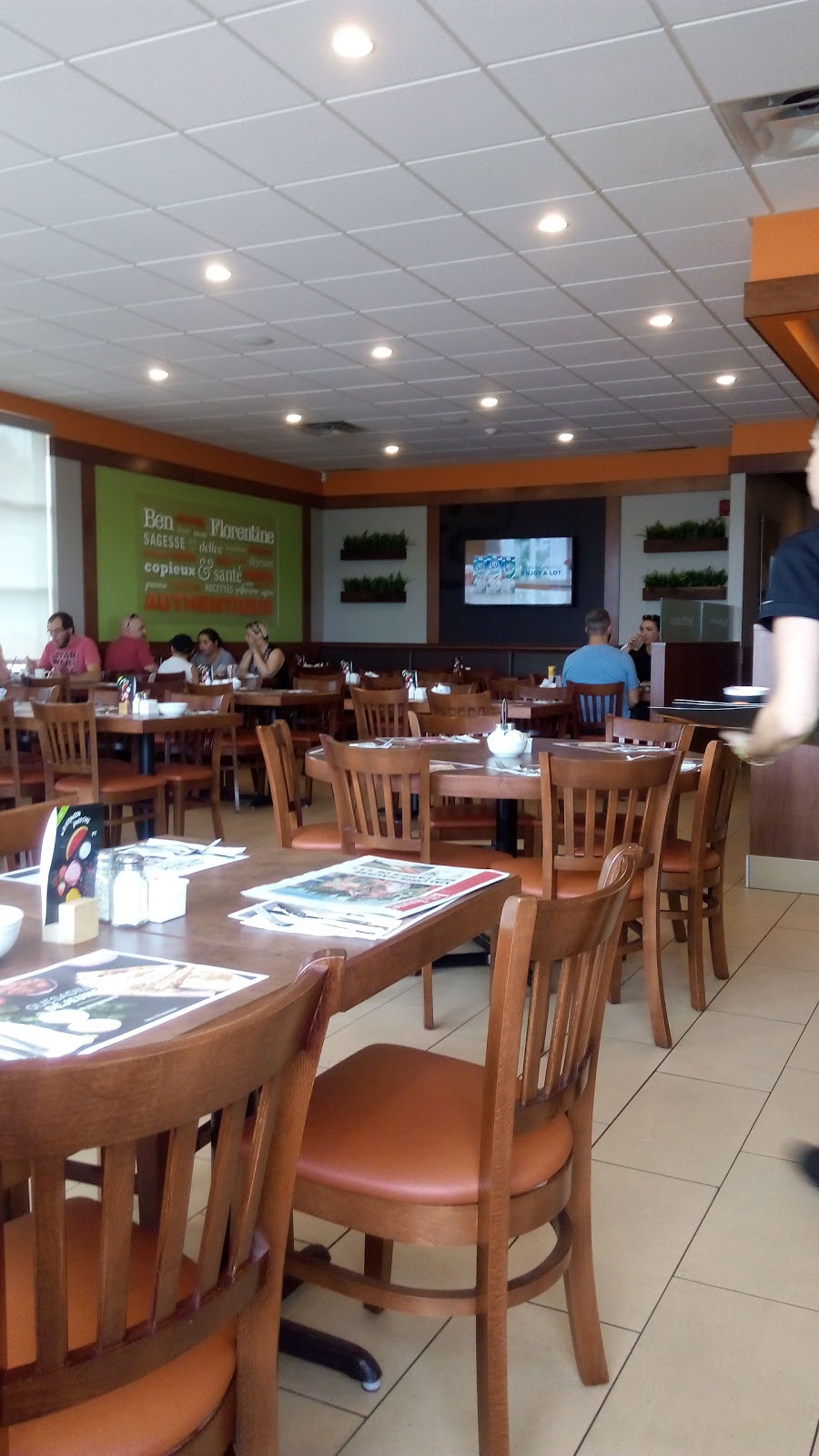 Ben & Florentine | 2015 12e Avenue N local 550, Sherbrooke, QC J1E 4J5, Canada | Phone: (819) 933-6009