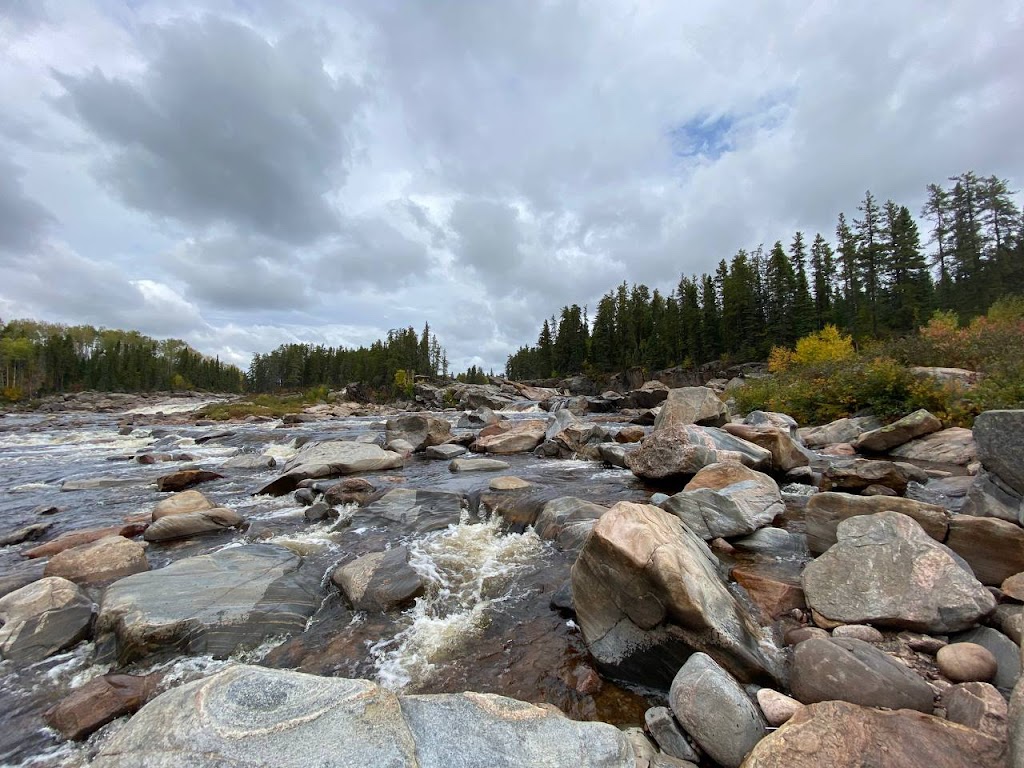 Hébergement Wickiup | 209 Rue Principale, Girardville, QC G0W 1K0, Canada | Phone: (514) 562-4415
