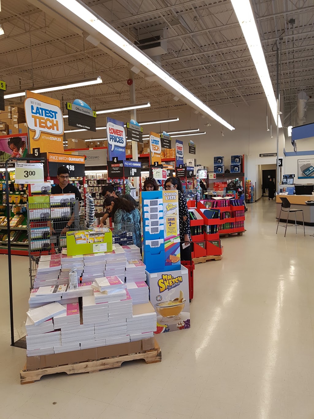 Staples Heartland | 5900 Mavis Rd, Mississauga, ON L5V 2P5, Canada | Phone: (905) 813-3134