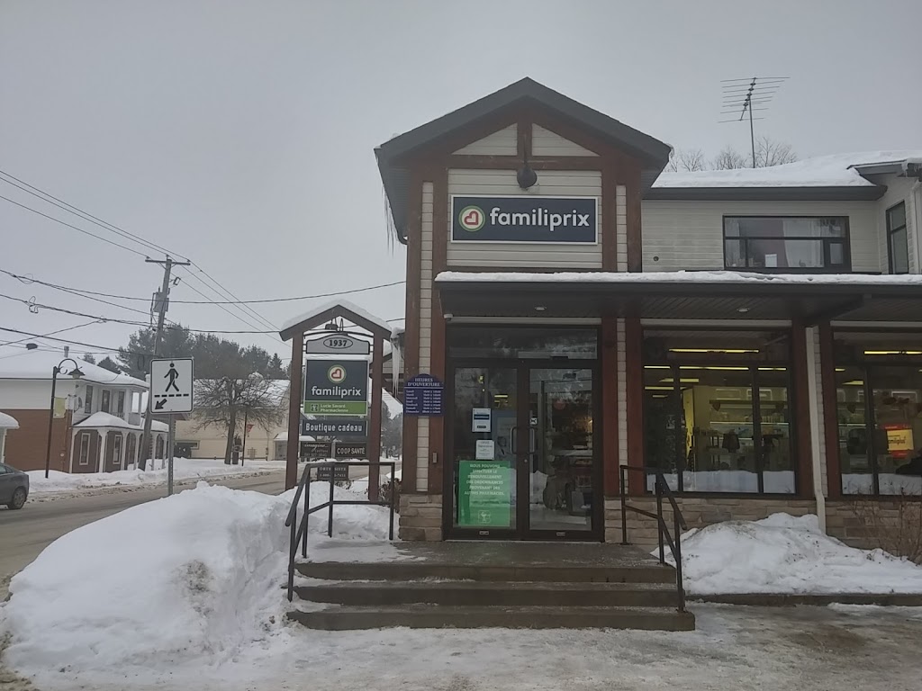 Familiprix - Lucie Savard | 1937, 101 Chemin du Village Local 101, Saint-Adolphe-dHoward, QC J0T 2B0, Canada | Phone: (819) 327-2322