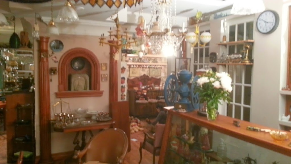 Neustadt Bear Auctions | 529 Mill St, Neustadt, ON N0G 2M0, Canada | Phone: (519) 799-5324