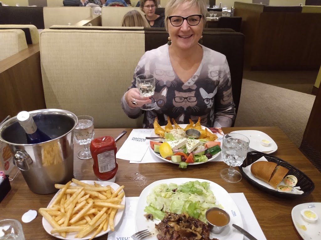 Au Vieux Duluth Restaurant | 1160 Boulevard Saint-Joseph, Gatineau, QC J8Z 1T3, Canada | Phone: (819) 205-2727