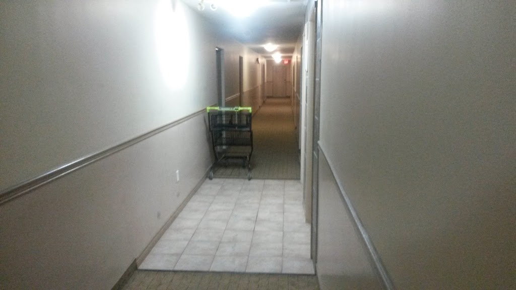 Northview Apartment REIT London Office | 654 Kipps Ln, London, ON N5Y 6M2, Canada | Phone: (519) 451-3339