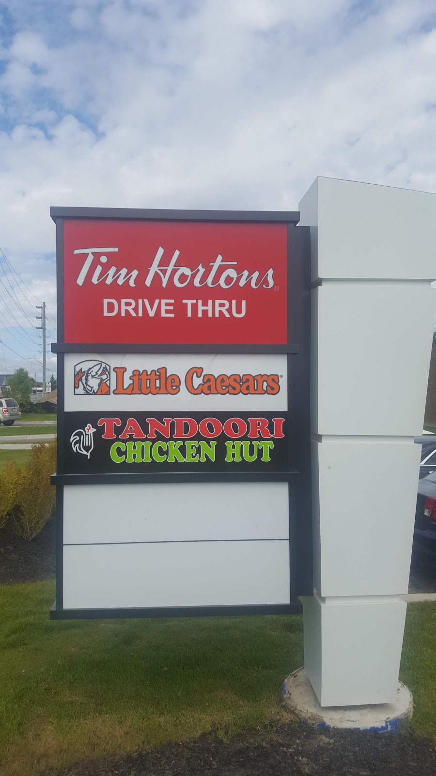 LITTLE CAESARS PIZZA | meal takeaway | 251 Ritson Rd N, Oshawa, ON L1G 1Z7, Canada | 9057430202 OR +1 905-743-0202