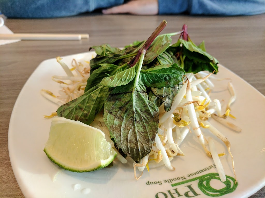 Pho | 4426 17 St NW, Edmonton, AB T6T 0C1, Canada | Phone: (587) 458-8787