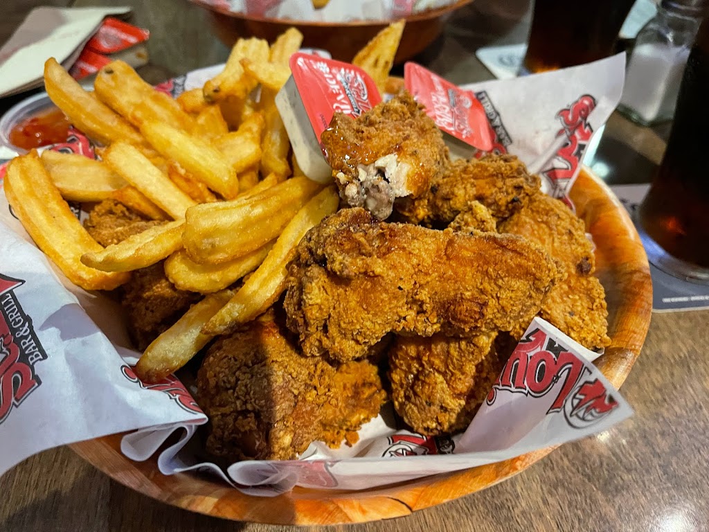 St. Louis Bar & Grill | 792 Sackville Dr, Lower Sackville, NS B4E 1R7, Canada | Phone: (902) 252-1901