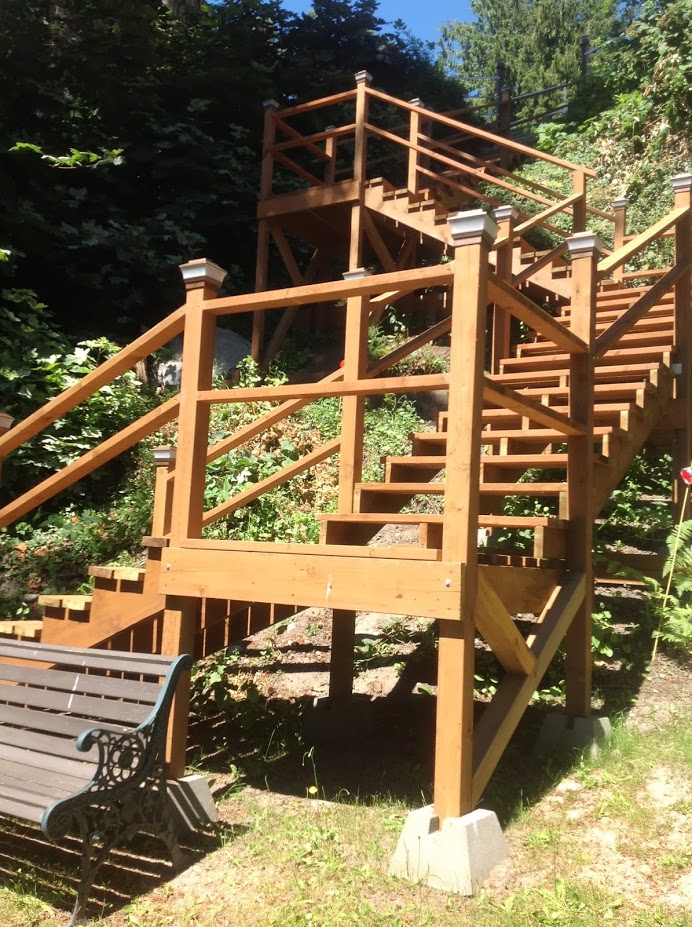Garnet Rock Oceanside Resort | 8425 Sunshine Coast Hwy, Powell River, BC V8A 4Z2, Canada | Phone: (604) 487-9535