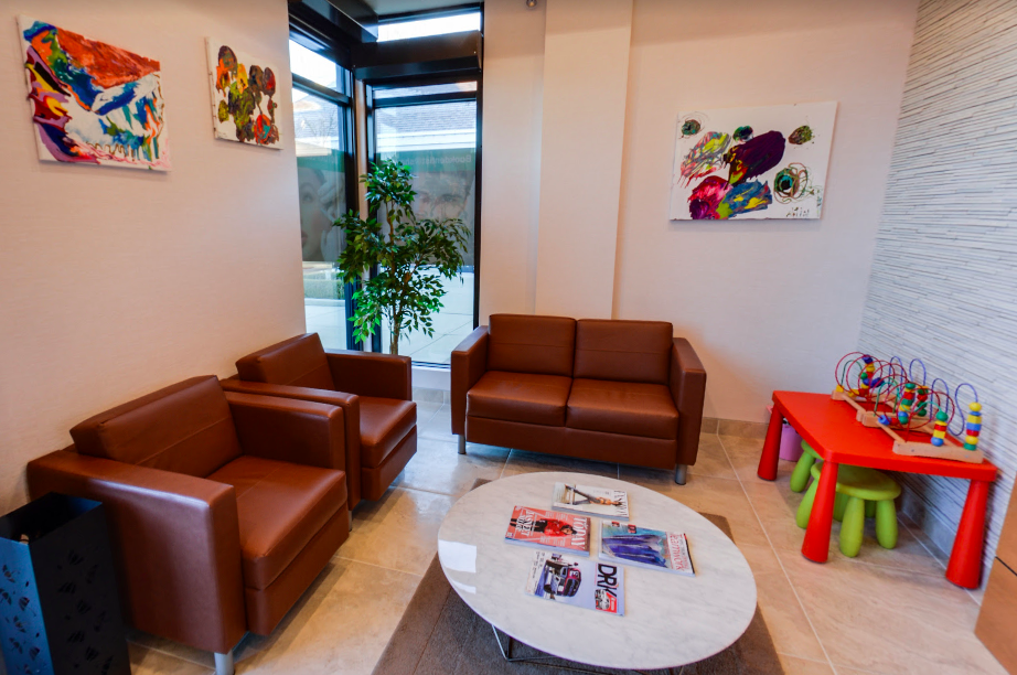 Clover Park Dental | 109-6385 168 St, Surrey, BC V3S 3Y2, Canada | Phone: (604) 372-1011