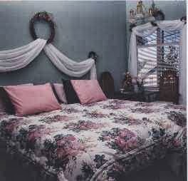 Small World Bed & Breakfast | 9866 Willow St, Chemainus, BC V0R 1K1, Canada | Phone: (250) 246-9962