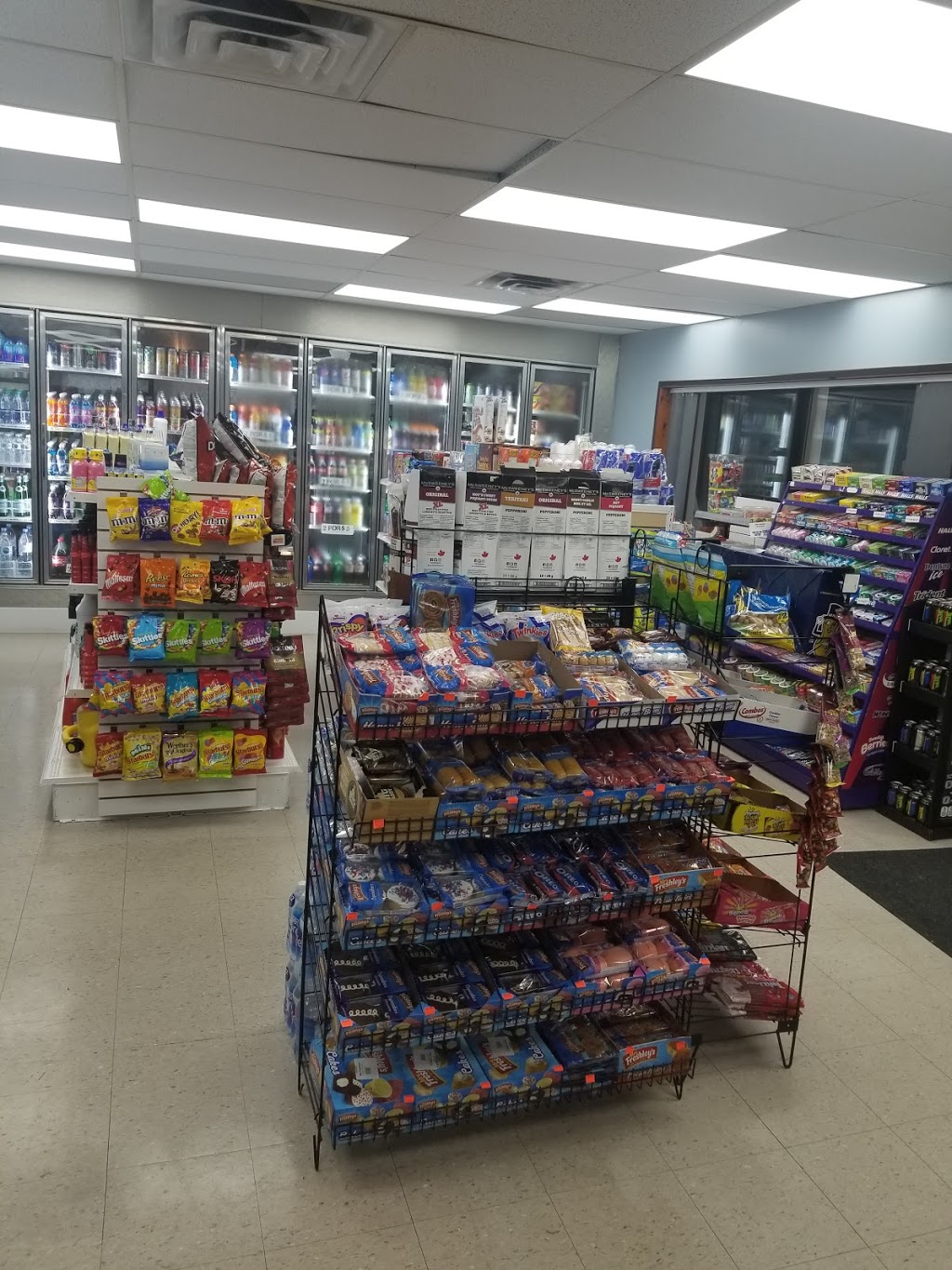 Inver Gas Station | 2093 Buckhorn Rd, Selwyn, ON K0L 2H0, Canada | Phone: (647) 409-7009