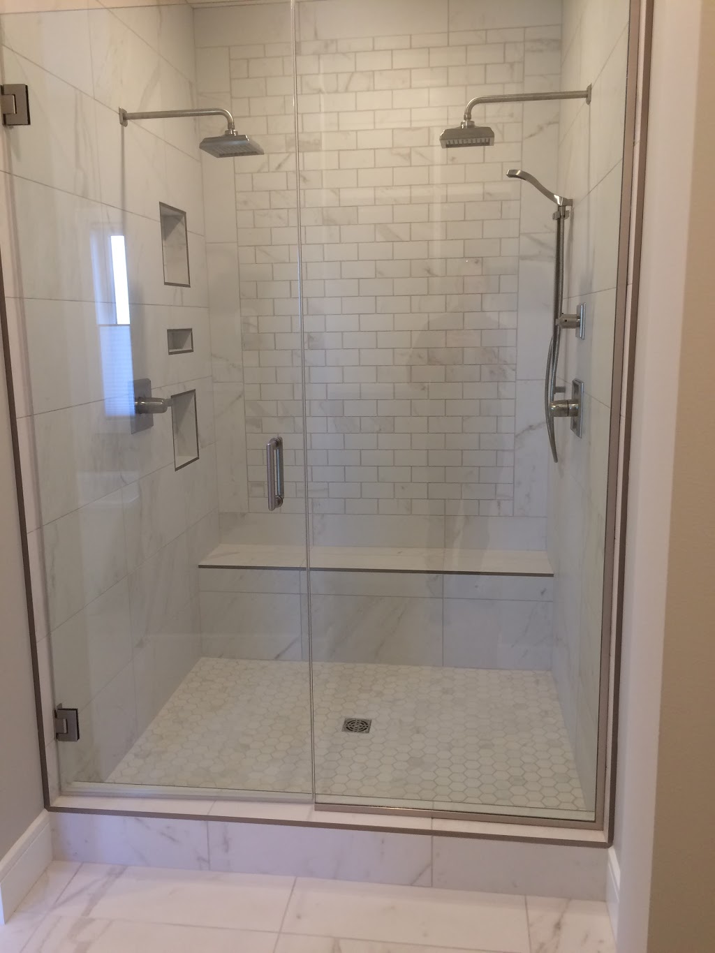 Floorit | 418 51st St, Saskatoon, SK S7K 7L1, Canada | Phone: (306) 668-6808