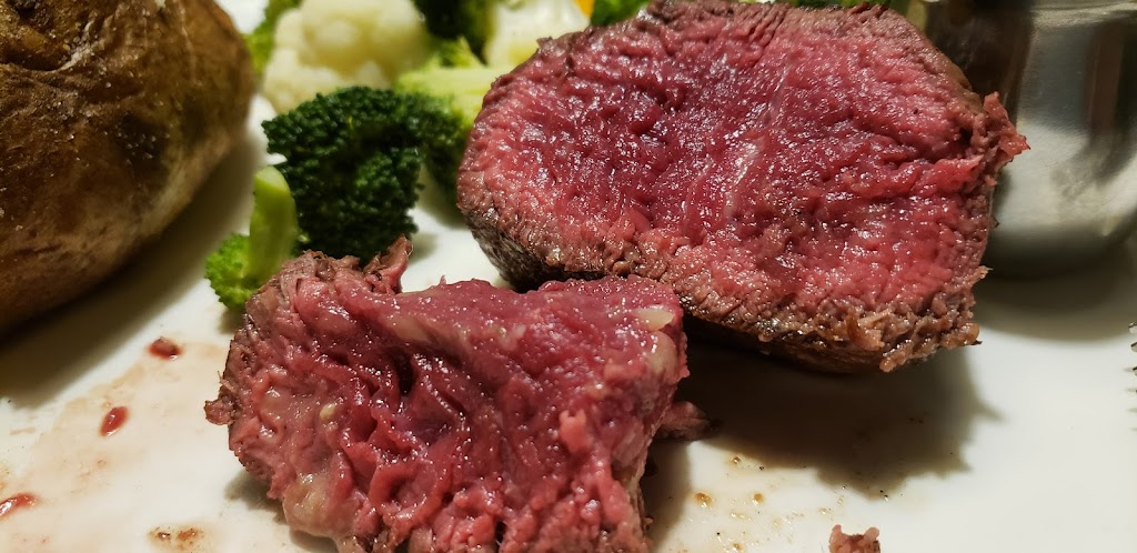 Newman Steakhouse | 7205 Bd Newman, LaSalle, QC H8N 2K3, Canada | Phone: (514) 303-6850